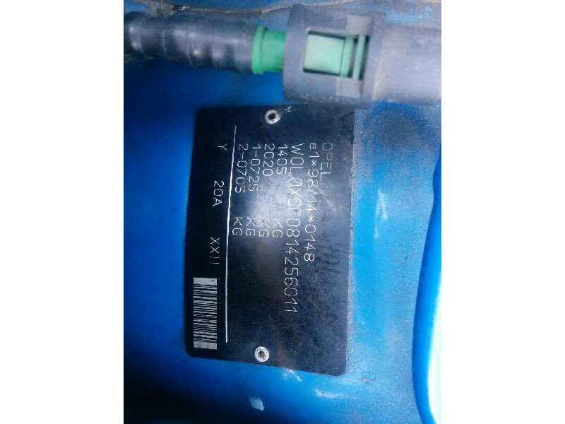 opel corsa c del año 2001