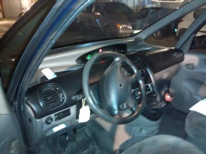 citroën xsara picasso del año 2002