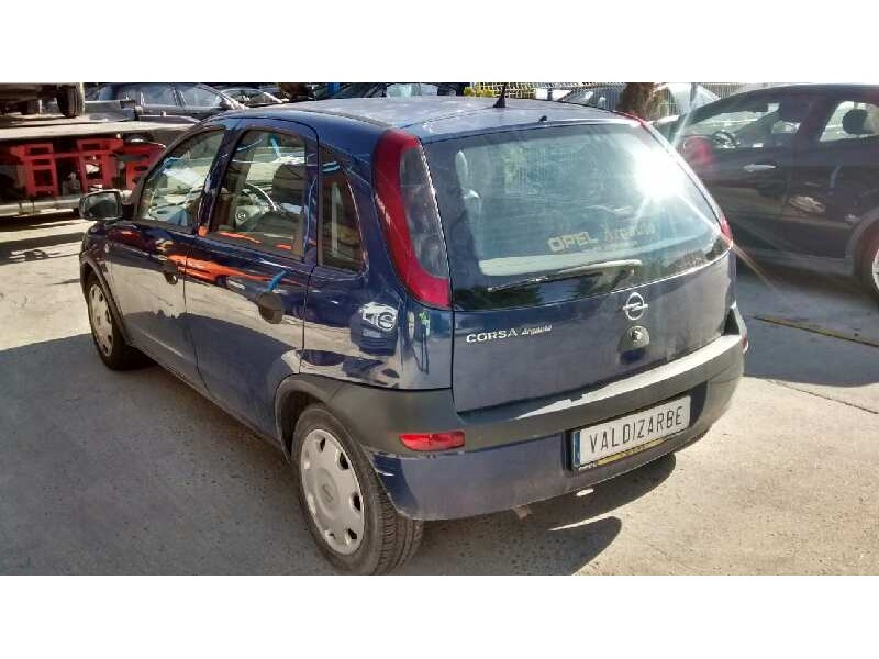 opel corsa c del año 2002