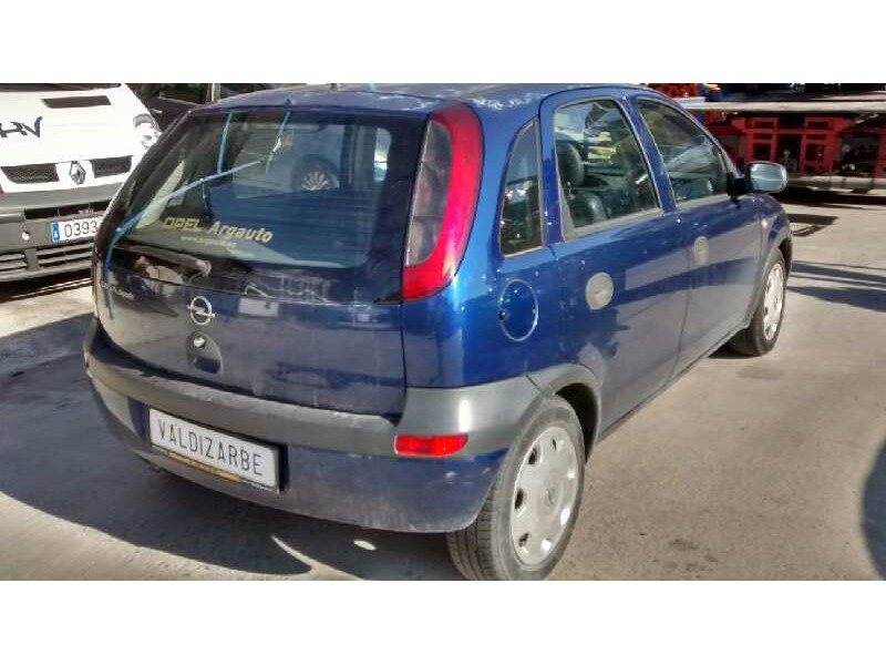 opel corsa c del año 2002