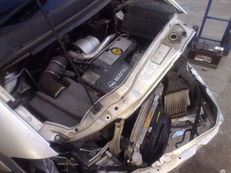 opel zafira a del año 2005