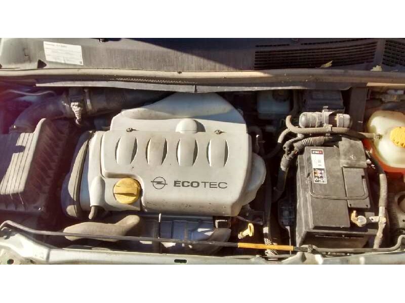 opel zafira a del año 2001