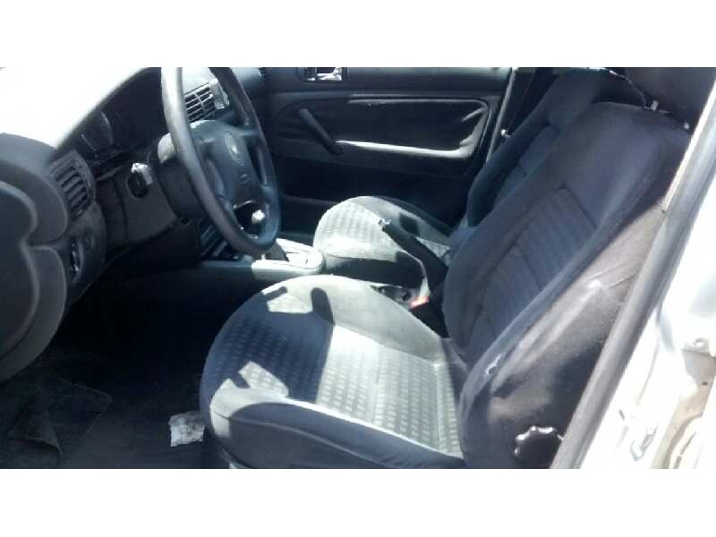 volkswagen passat berlina (3b3) del año 2001