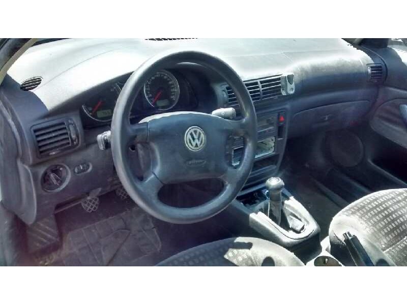 volkswagen passat berlina (3b3) del año 2001