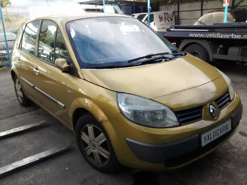 renault scenic ii del año 2004