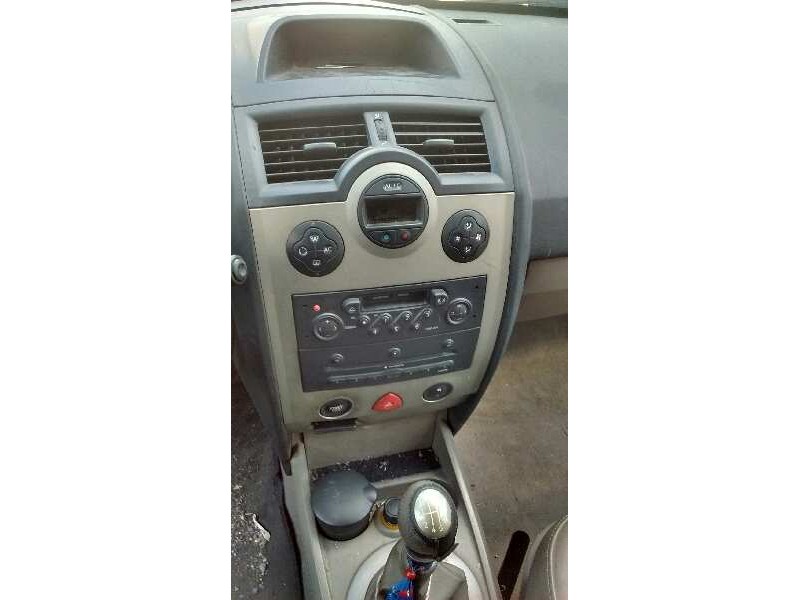 renault megane ii familiar del año 2004