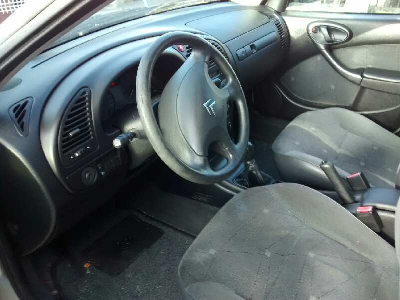 citroën xsara berlina del año 2001