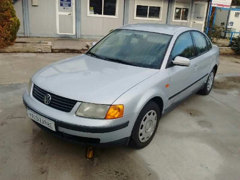 volkswagen passat berlina (3b2) del año 1997