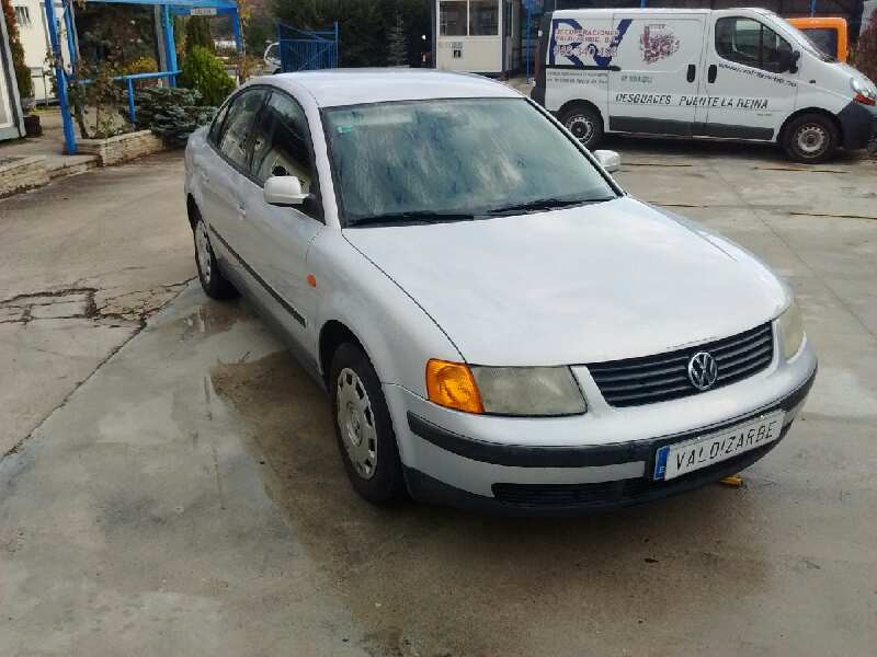 volkswagen passat berlina (3b2) del año 1997