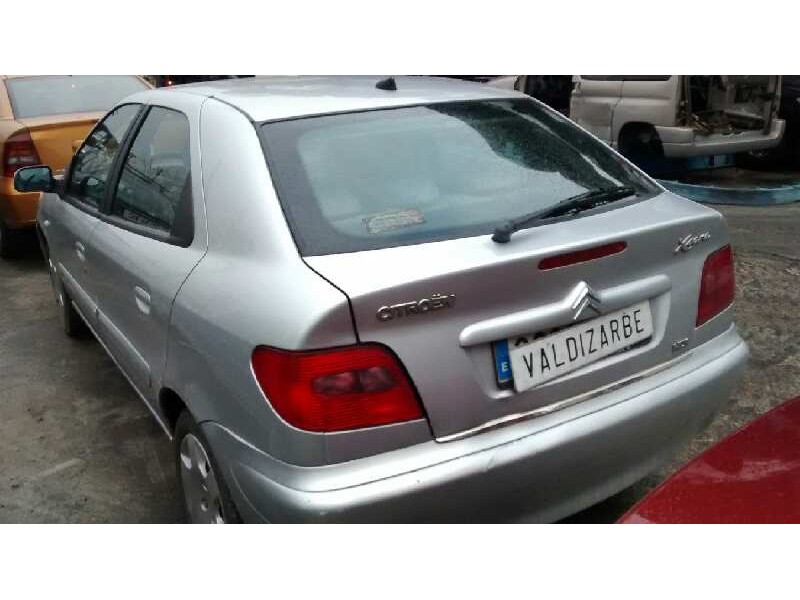 citroën xsara berlina del año 2004