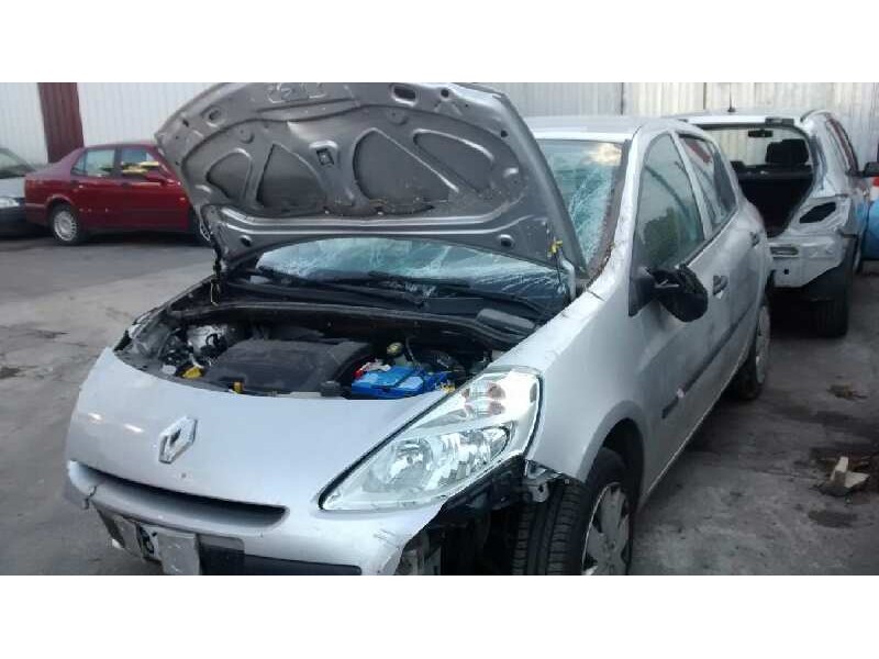 renault clio iii del año 2010