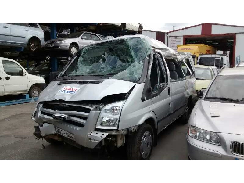 ford transit combi ´06 del año 2011