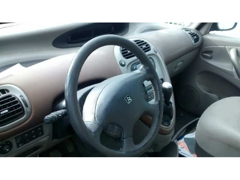 citroën xsara picasso del año 2001