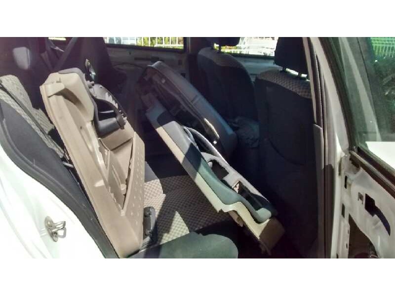 renault megane ii berlina 5p del año 2004