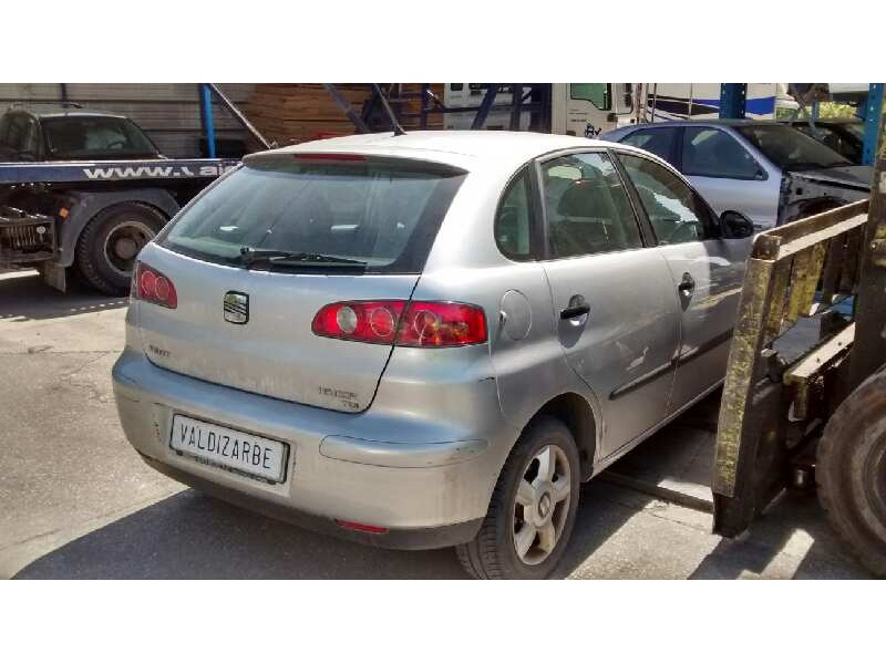 seat ibiza (6l1) del año 2004