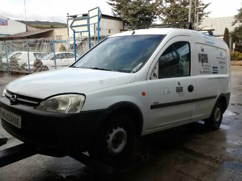 opel combo (corsa c) del año 2002