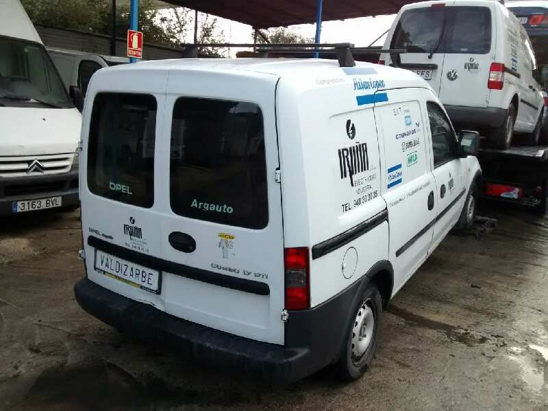 opel combo (corsa c) del año 2002