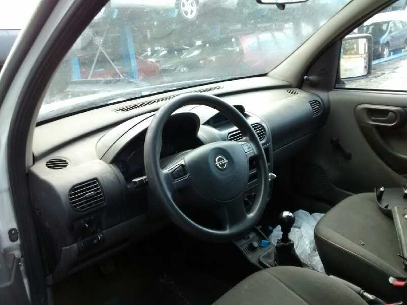 opel combo (corsa c) del año 2002