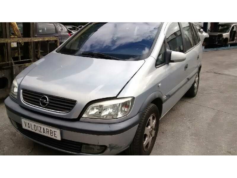 opel zafira a del año 2001