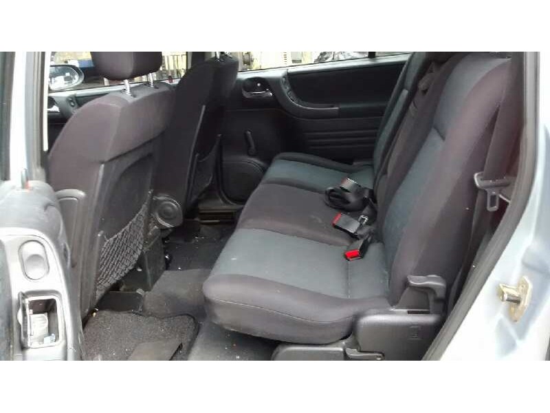 opel zafira a del año 2001