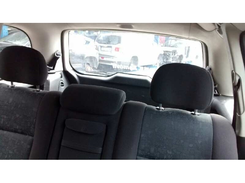 opel zafira a del año 2001