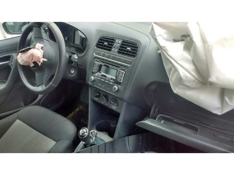 volkswagen polo (6r1) del año 2013