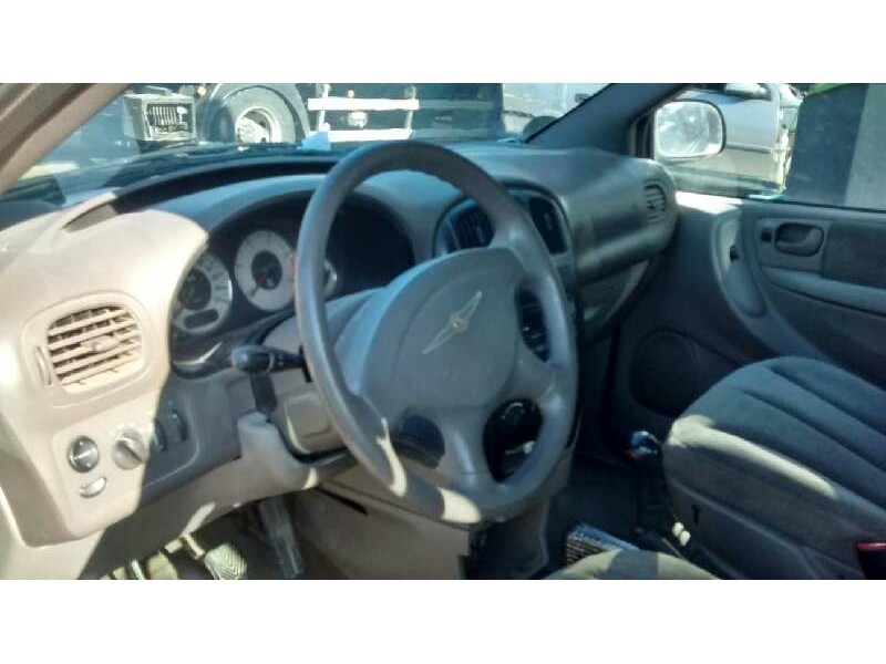 chrysler voyager (rg) del año 2002