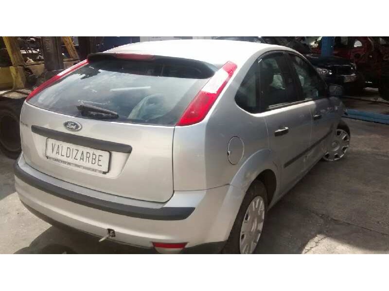 ford focus berlina (cap) del año 2005
