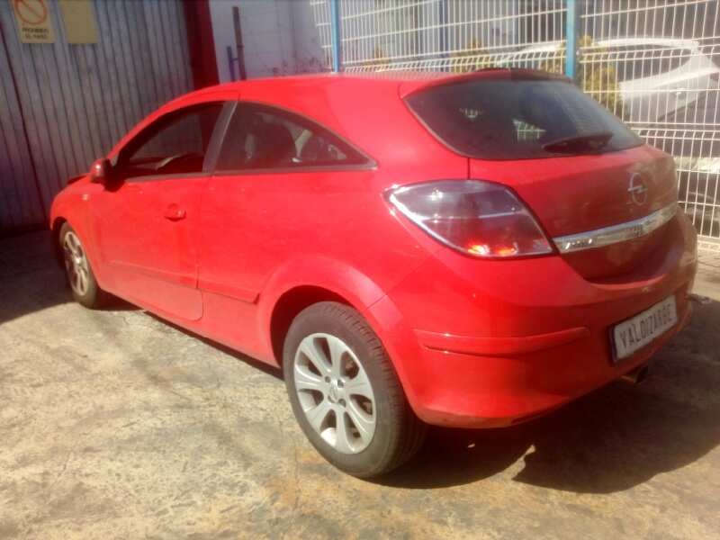 opel astra gtc del año 2008
