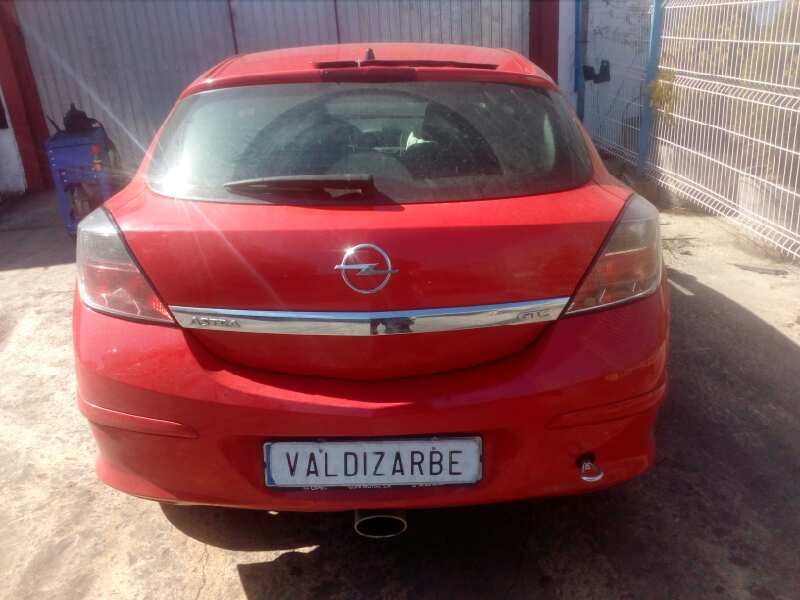 opel astra gtc del año 2008