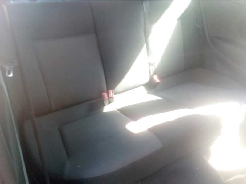 opel astra gtc del año 2008