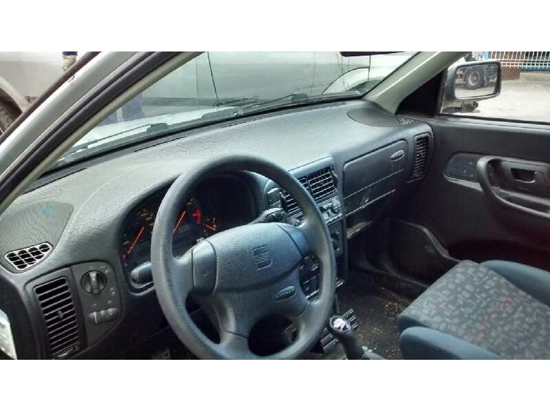 seat cordoba berlina (6k2) del año 1998