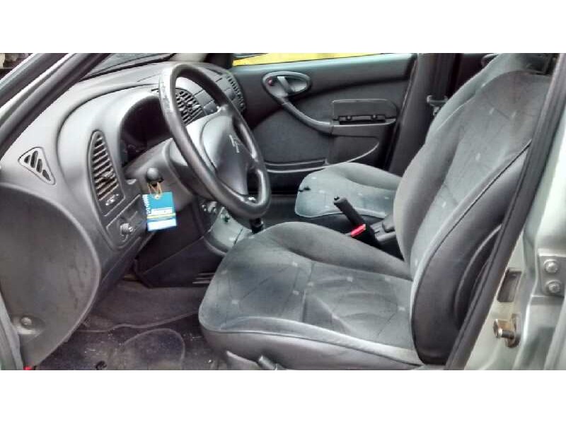 citroën xsara berlina del año 2003