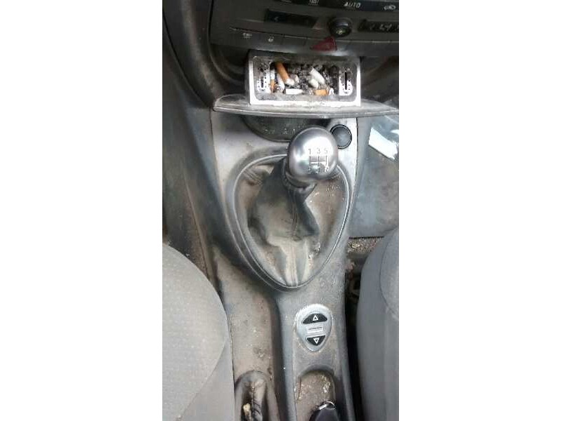 citroën c5 berlina del año 2005