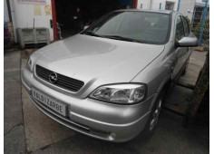 opel astra g berlina del año 2001