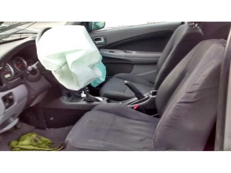 nissan almera (n16/e) del año 2003