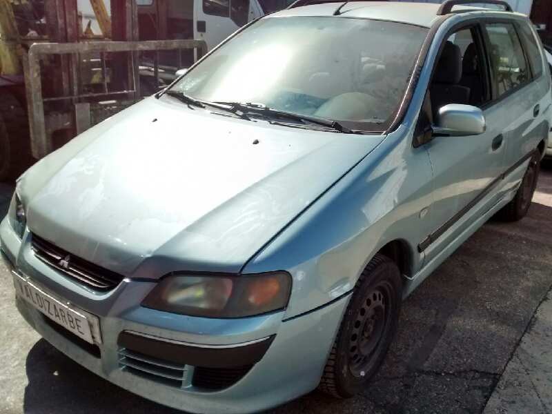 mitsubishi space star (dg0) del año 2003