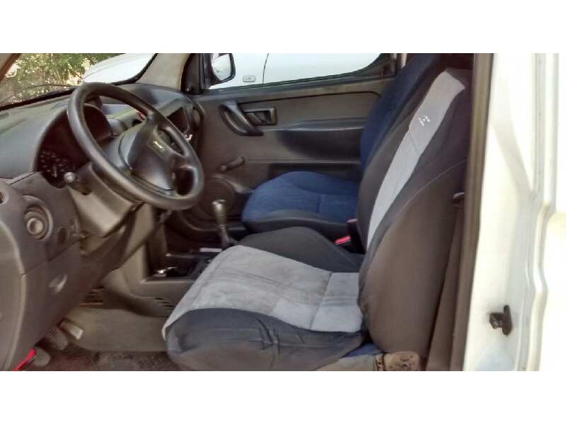 peugeot partner (s2) del año 2006