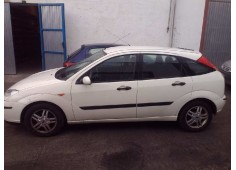 ford focus berlina (cak) del año 2001 2