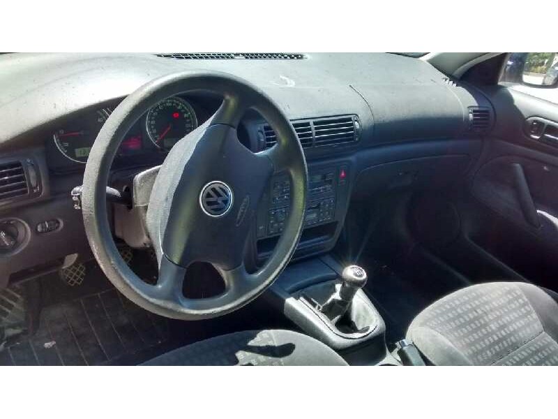 volkswagen passat berlina (3b3) del año 2001