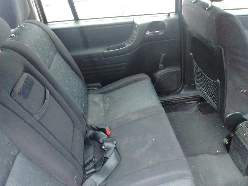 opel zafira a del año 2001