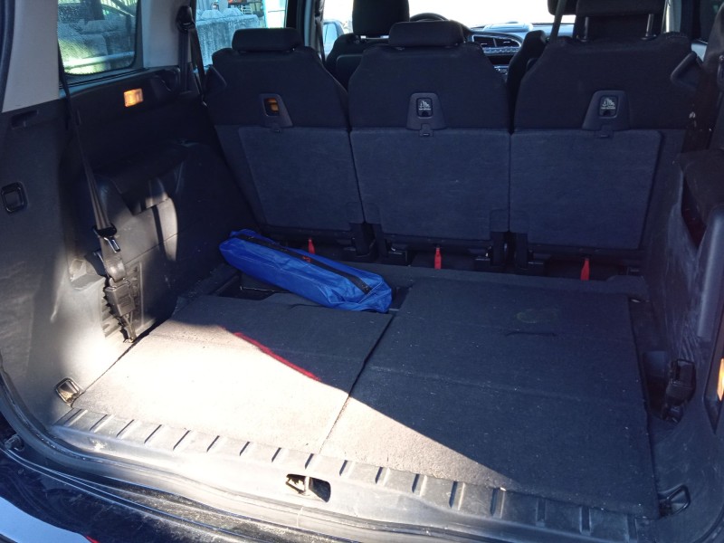 peugeot 5008 (0u_, 0e_) del año 2010