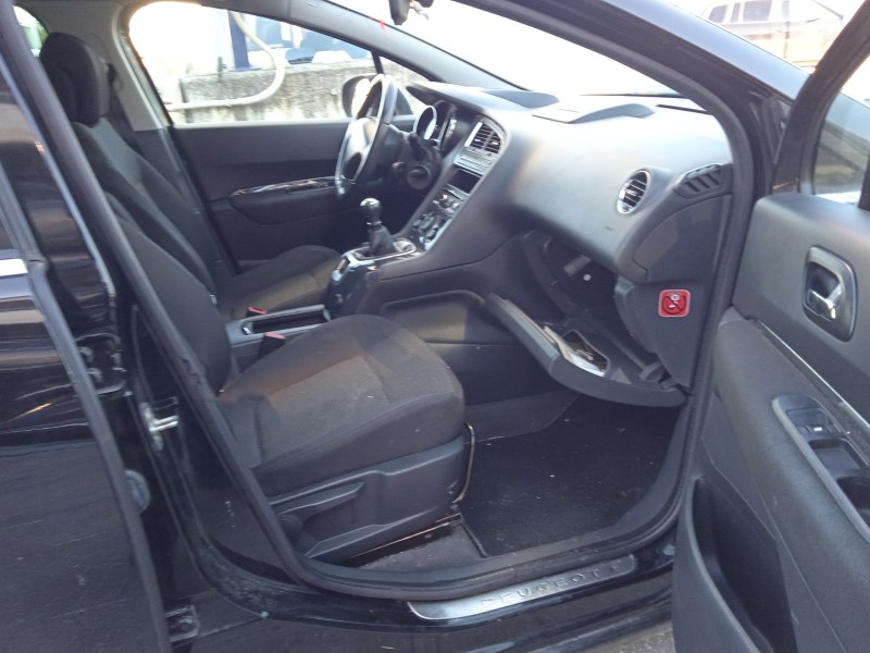 peugeot 5008 (0u_, 0e_) del año 2010