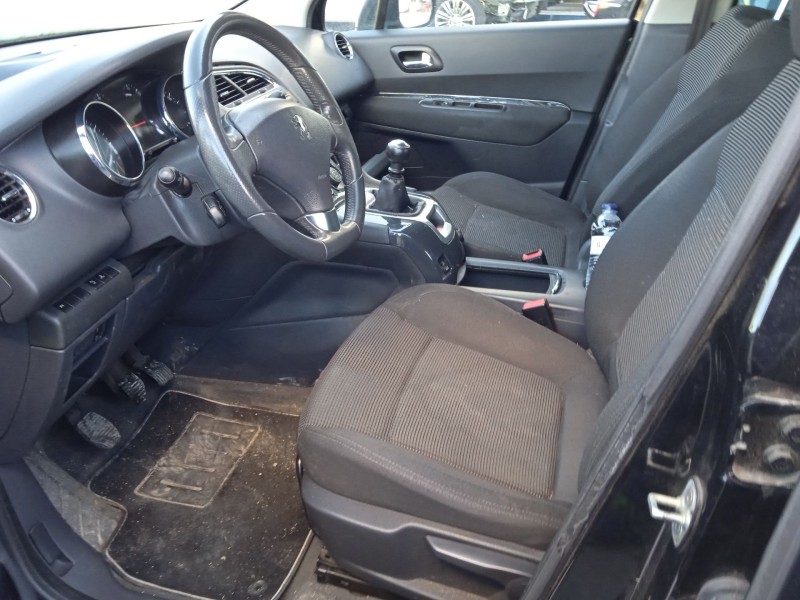 peugeot 5008 (0u_, 0e_) del año 2010