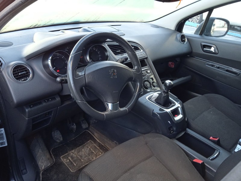 peugeot 5008 (0u_, 0e_) del año 2010