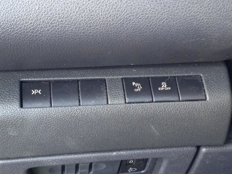 peugeot 5008 (0u_, 0e_) del año 2010