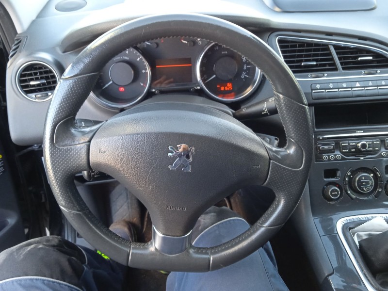 peugeot 5008 (0u_, 0e_) del año 2010