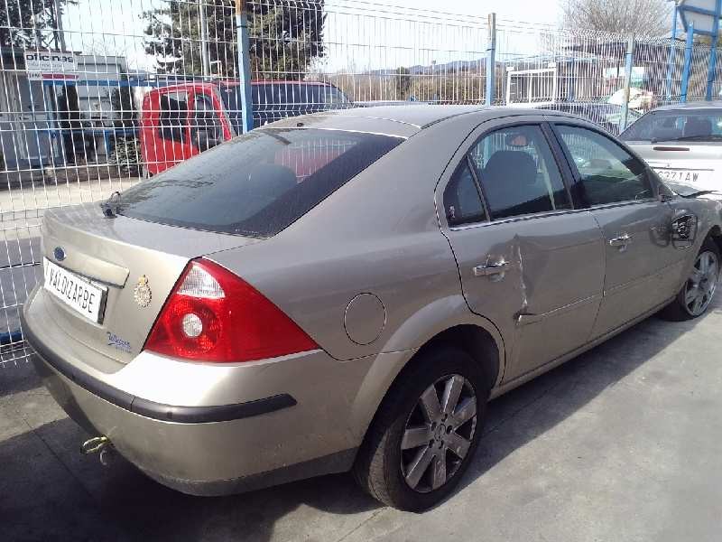 ford mondeo berlina (ge) del año 2004