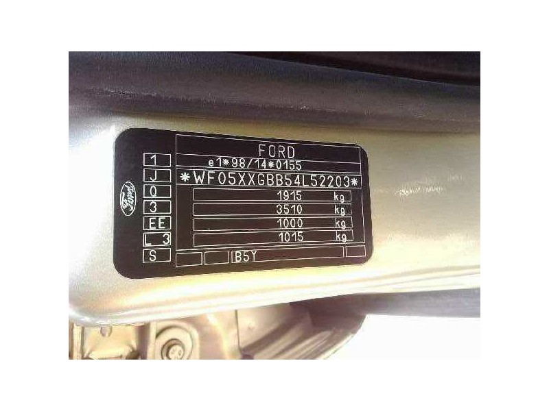 ford mondeo berlina (ge) del año 2004