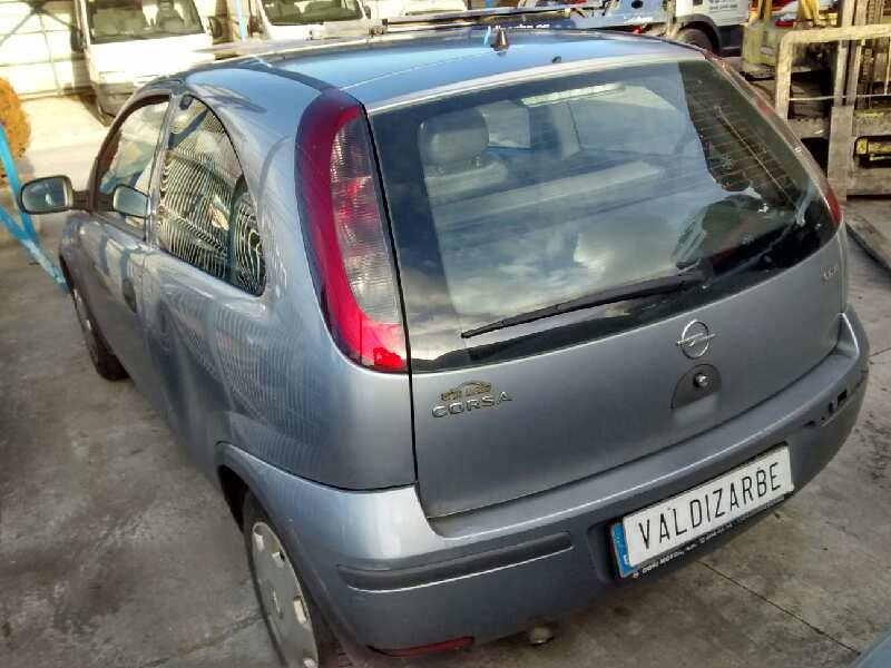 opel corsa c del año 2003